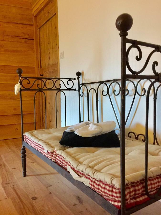 Magnificent Renovated Farmhouse - 10 Min A7 - Leilighet Anneyron Eksteriør bilde