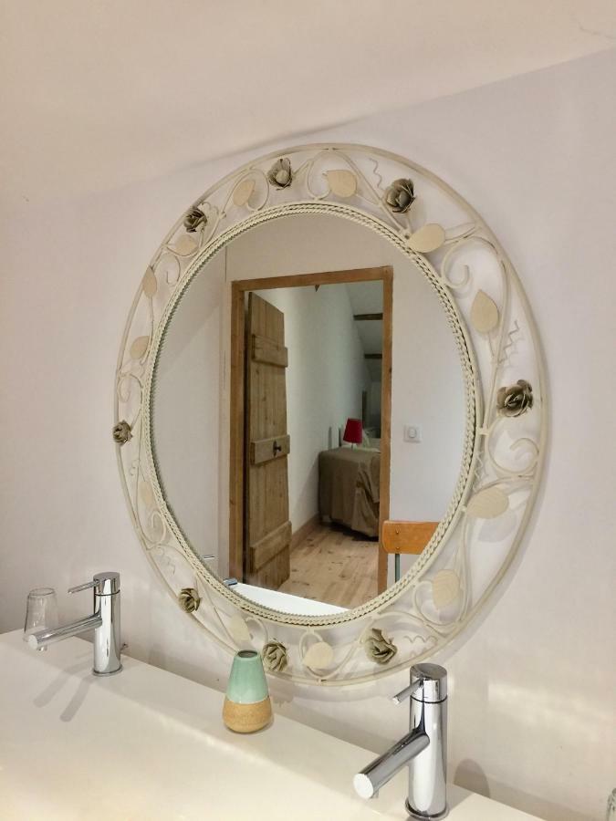 Magnificent Renovated Farmhouse - 10 Min A7 - Leilighet Anneyron Eksteriør bilde