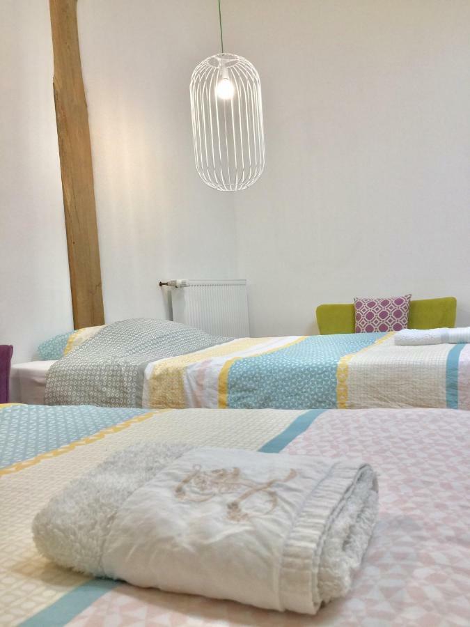 Magnificent Renovated Farmhouse - 10 Min A7 - Leilighet Anneyron Eksteriør bilde