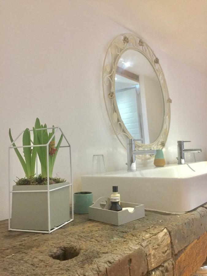 Magnificent Renovated Farmhouse - 10 Min A7 - Leilighet Anneyron Eksteriør bilde